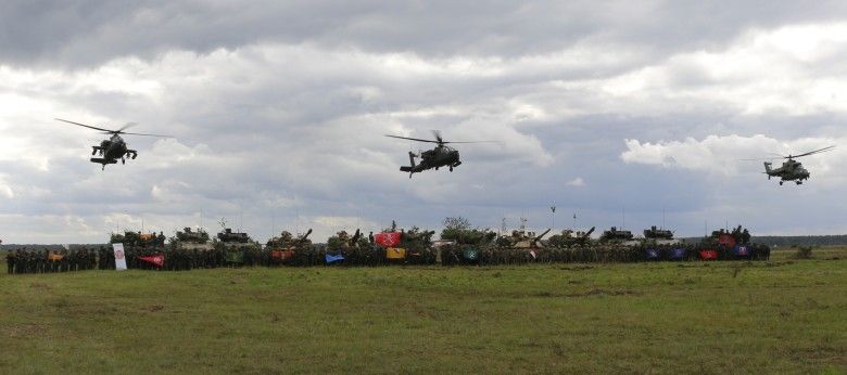 Żelazny Obrońca 25, ćwiczenia, pokaz dla Vipów, Orzysz, 18 Dywizja, Żelazna Brama