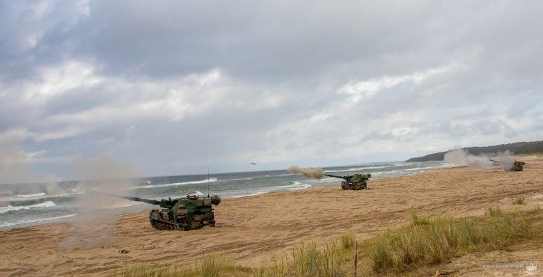 Armatohaubice Krab oraz K9A1 podczas ćwiczeń Jesienny Ogień-25.