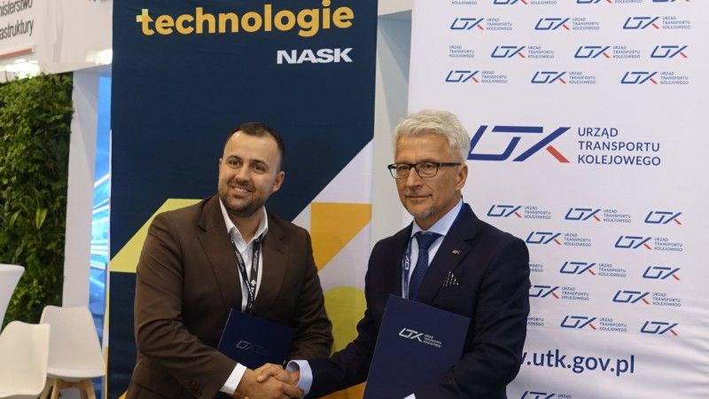 Podczas tegorocznych Targów Kolejowych TRAKO w Gdańsku, Urząd Transportu Kolejowego oraz NASK podpisały umowę o współpracy. Co dokładnie się w niej znalazło?