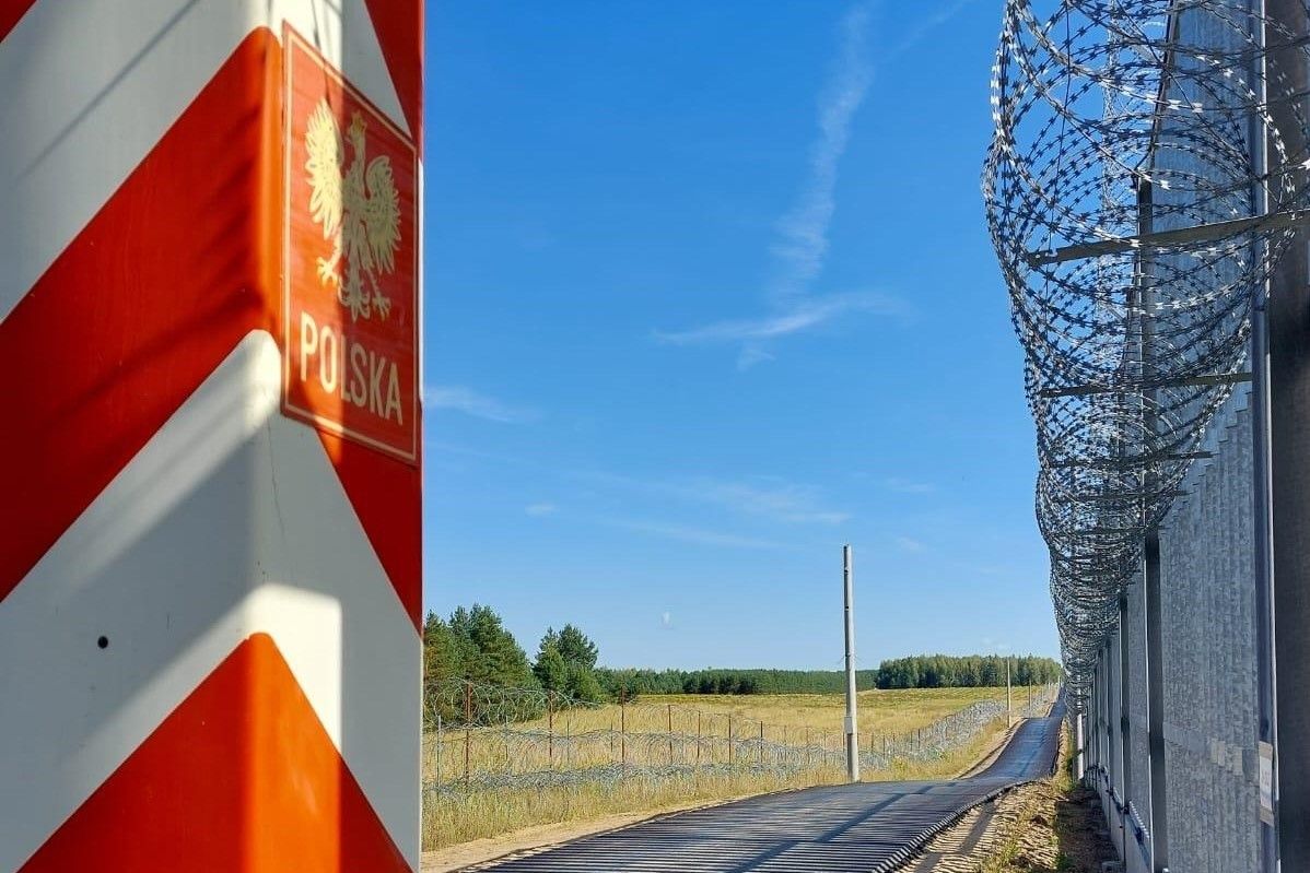 Strefa buforowa przy granicy z Białorusią zostaje do jesieni