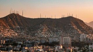 Według doniesień medialnych, Talibowie nakazali wyłączenie internetu oraz telefonii komórkowej na terenie Afganistanu. W efekcie, kraj został dosłownie odcięty od świata.