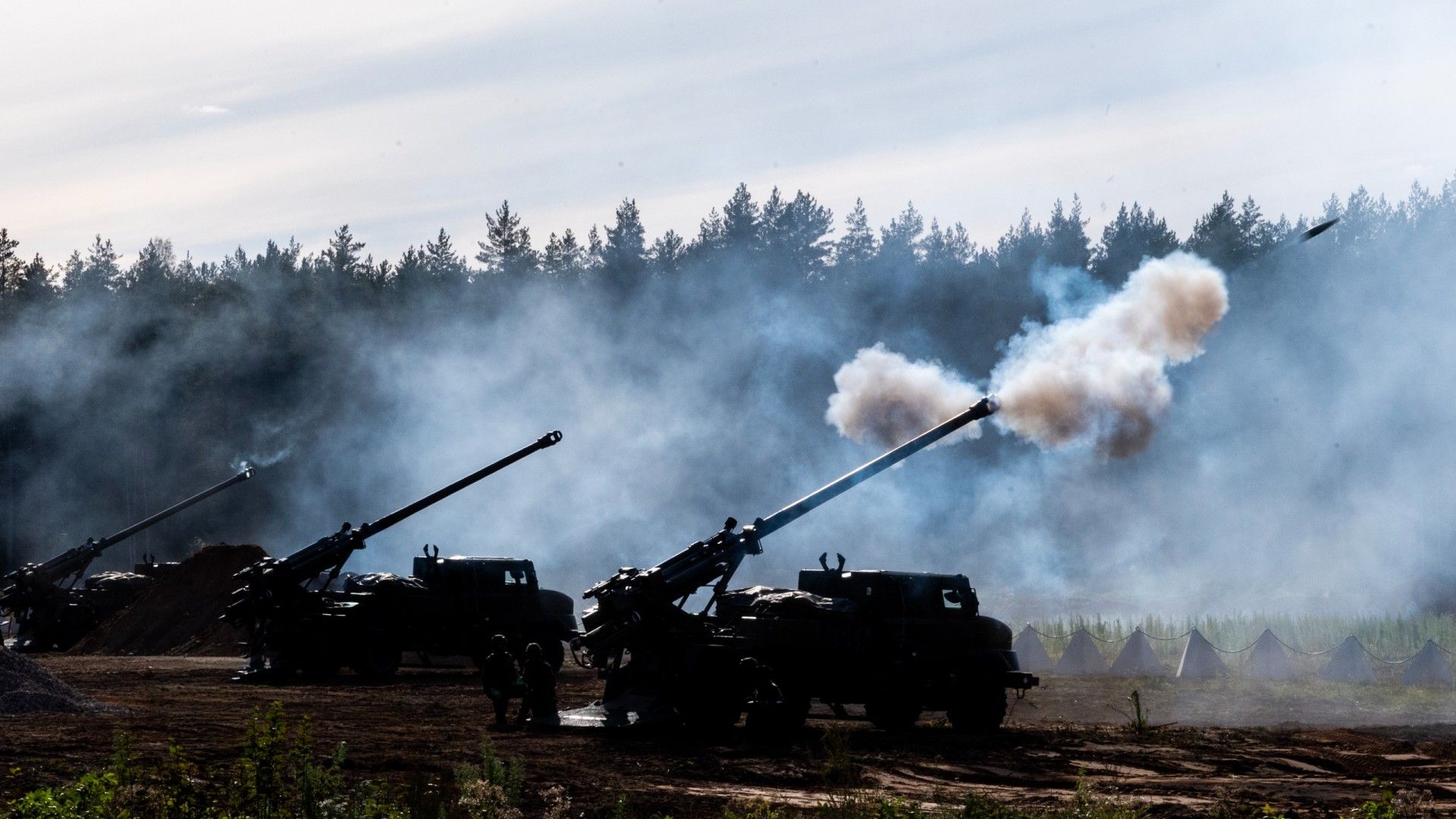 Estonia Buys More CAESAR Howitzers, Deepens Defence Ties with France