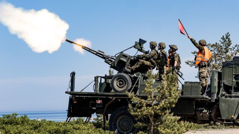 Estoński zestaw przeciwlotniczy ZU-23-2ARM-28.