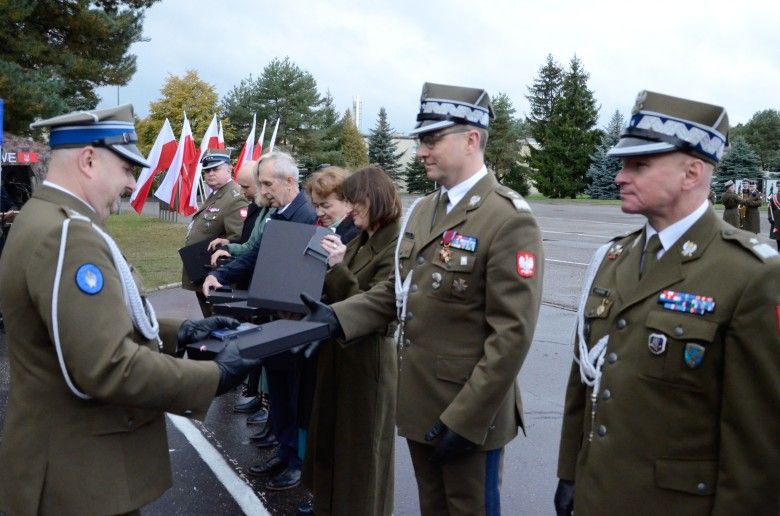 Uroczystość nadania patrona Centrum Wsparcia Systemów Dowodzenia SZ