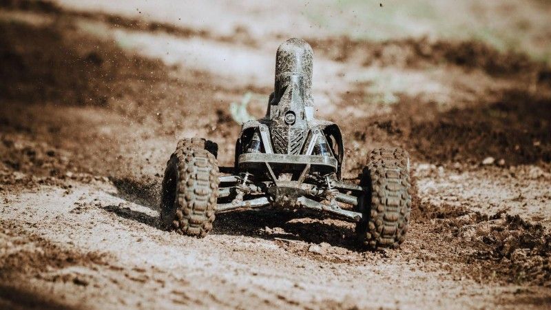 Amunicja jeżdżąca GNOM podczas ćwiczeń Żelazny Obrońca-25.