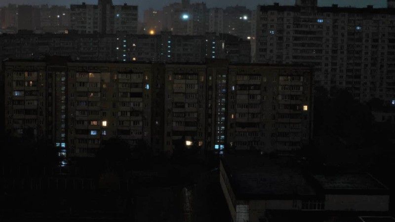 Kijów po rosyjskich atakach w nocy z 9 na 10 października.