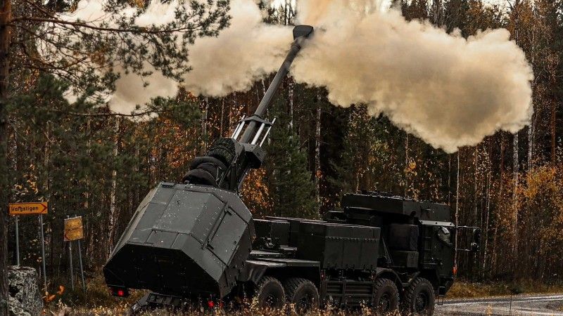 Szwedzka armatohaubica Archer na podwoziu samochodu ciężarowego RMMV HX2.