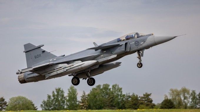 Myśliwiec wielozadaniowy JAS 39 Gripen E.