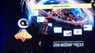 Podczas tegorocznej Konferencji KIKE wiceminister cyfryzacji Michał Gramatyka wskazał, co jego zdaniem będzie wyzwaniem dla branży w najbliższym czasie. Swoją opinię dołożył również szef UKE.