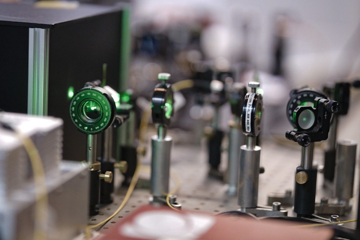 Satelitarna komunikacja kwantowa. Naukowcy z UMK o praktycznych zastosowaniach