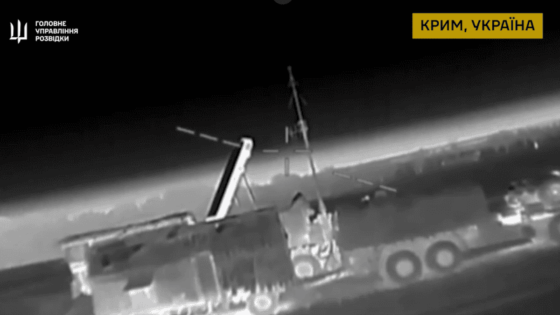 Radar systemu S-400 w obiektywie drona