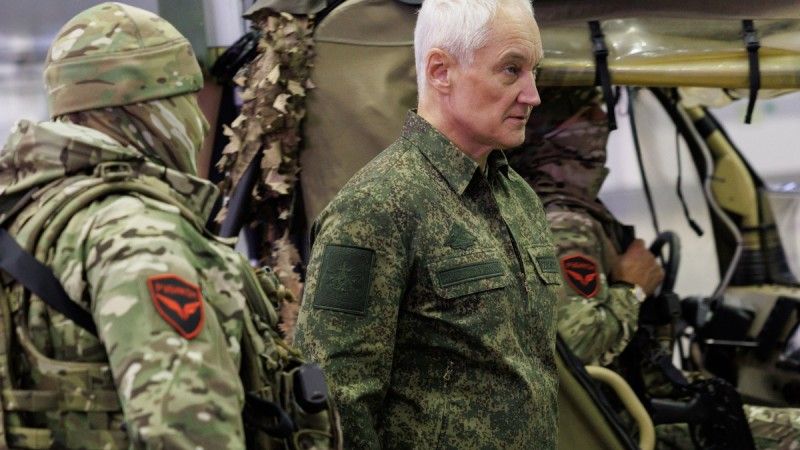 Minister obrony Rosji Andriej Biełousow wizytuje "Rubikon"