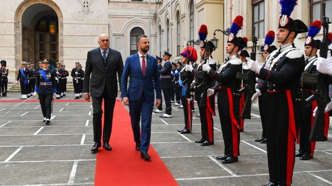 Włochy zainteresowane polskimi dronami, Polska - lotnictwem