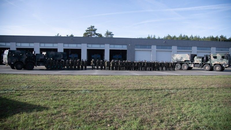 Kolejne obsługi zakończyły kurs obsług wyrzutni Homar-K pod okiem instruktorów z Centrum Szkolenia Wojsk Rakietowych i Artylerii.