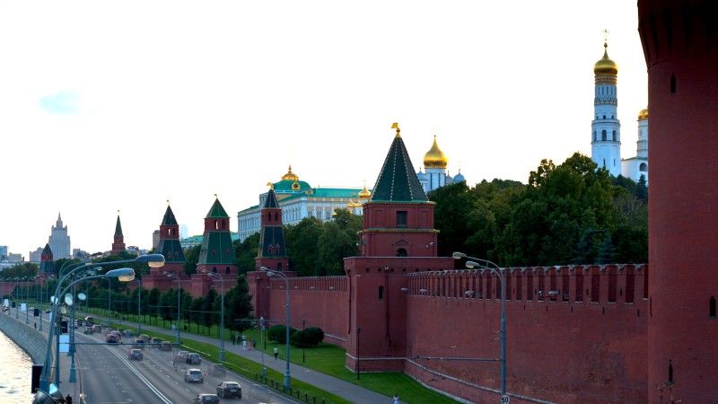 Rosyjskie telekomy zaczęły blokować na dobę karty SIM obywateli przekraczających granicę państwa. Według oficjalnych wyjaśnień, powodem są ataki ukraińskich dronów.