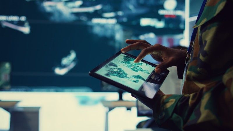 OpenAI wypuściło modele sztucznej inteligencji, które mogą być uruchamiane lokalnie. Trwają testy ich zastosowania w amerykańskim wojsku.