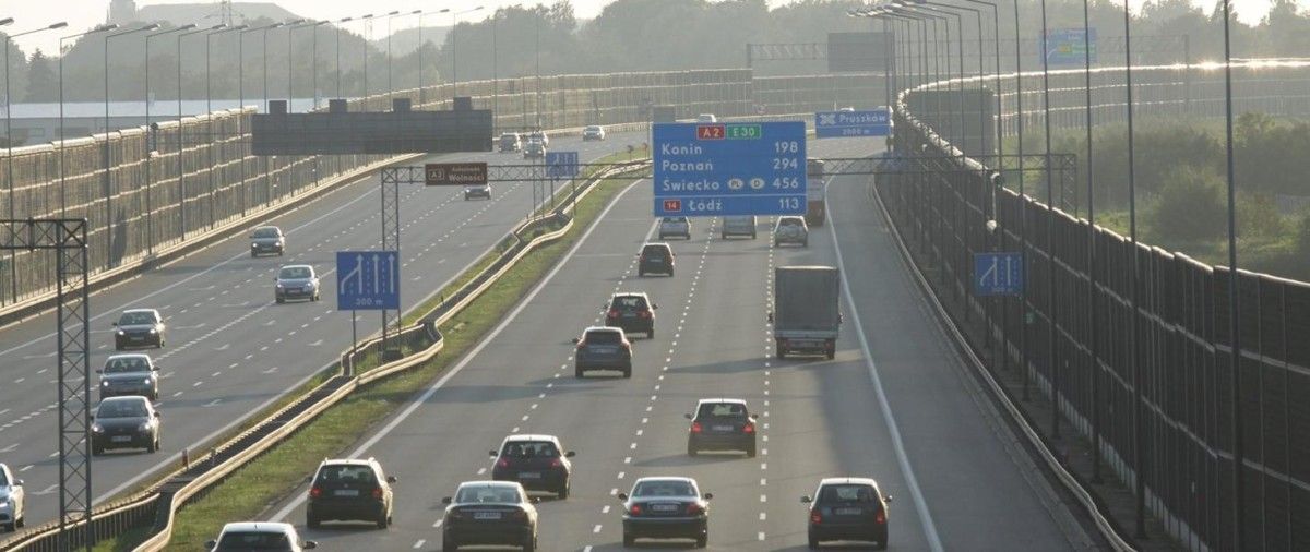 Rejestracja samochodu przez Internet i nie tylko. Ustawa czeka na podpis Prezydenta