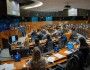 Europosłowie zgromadzeni w Parlamencie Europejskim