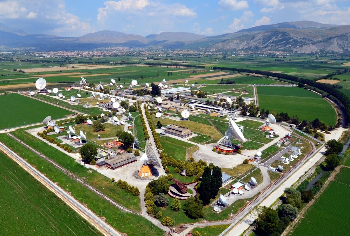 Europa w kosmicznym wyścigu. "Autonomia strategiczna jest kluczowa" [WYWIAD]