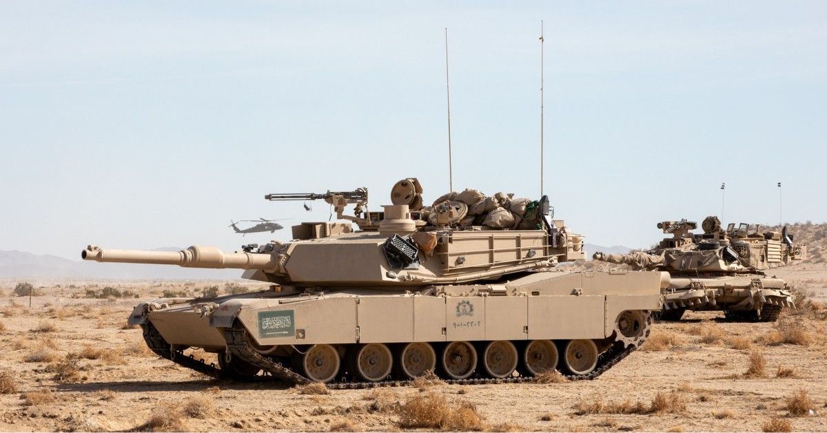 Saudyjczycy strzelają z Abramsów w USA