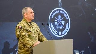 W ramach ogłoszonej w środę Operacji Horyzont ma funkcjonować specjalna aplikacja do zgłaszania służbom podejrzanych sytuacji. Niewiele jednak wiadomo o szczegółach jej działania.