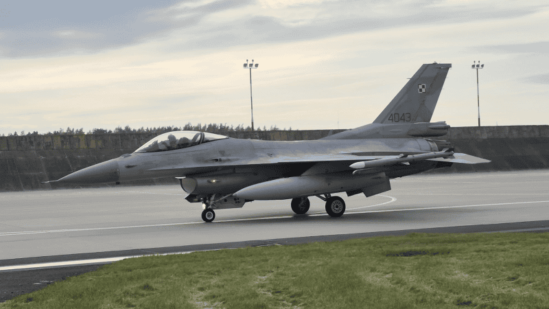 Polski F-16C, Krzesiny