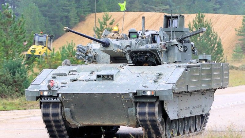 Bojowy wóz rozpoznawczy Ajax.