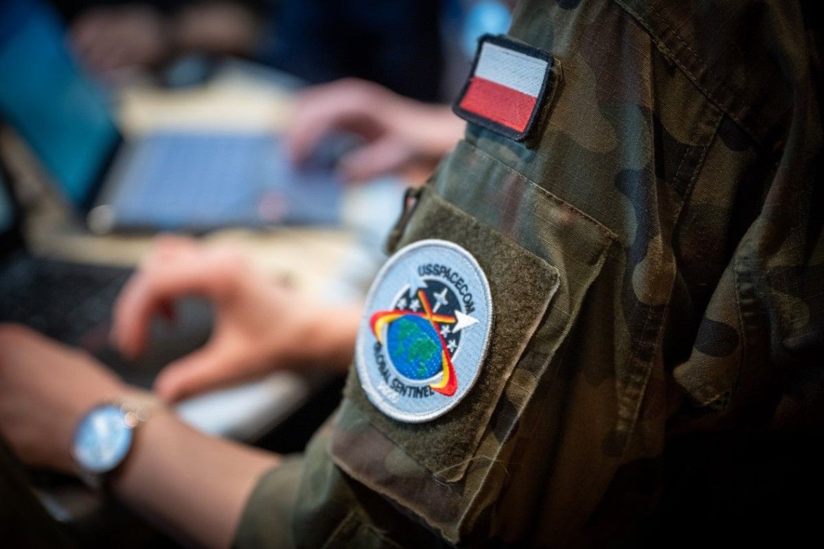 Wojsko Polskie ćwiczy dowodzenie systemami satelitarnymi