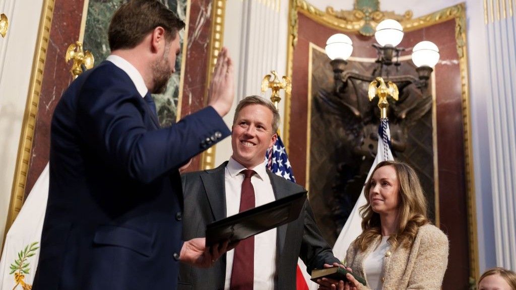 Artistic Ostrzeżenie Eksperta Z Usa Dla Polski.