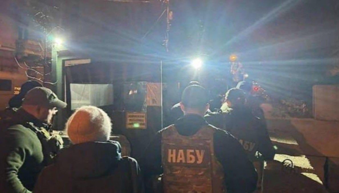 Służby antykorupcyjne przeszukują mieszkanie doradcy Zełeńskiego