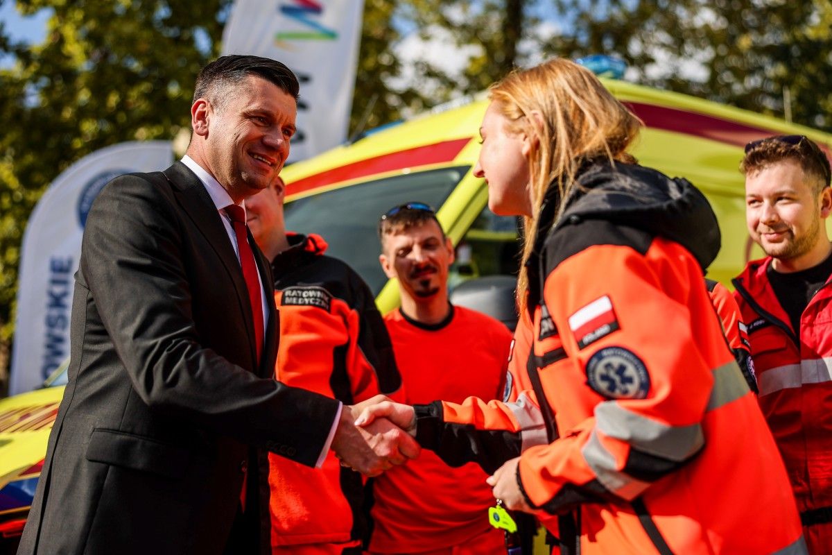 Sala koncertowa i schron. Marszałek woj. małopolskiego: samorząd też odpowiada za bezpieczeństwo