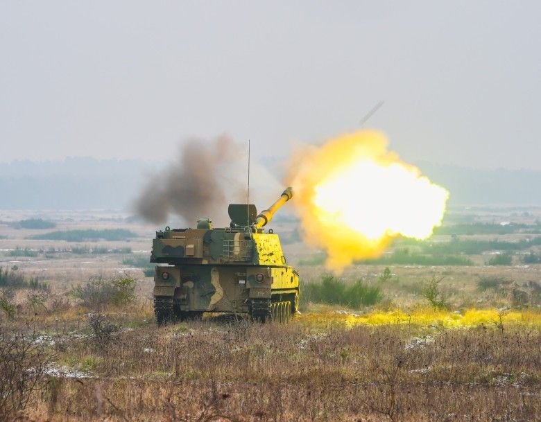 Armatohaubica K9A1 należąca do 1. Mazurskiej Brygady Artylerii podczas ćwiczeń MARS-25.