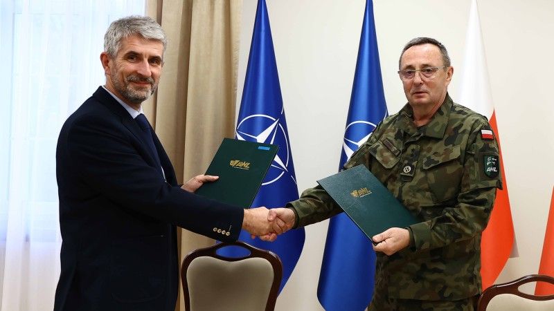 Miranda, kamuflaż, AWL