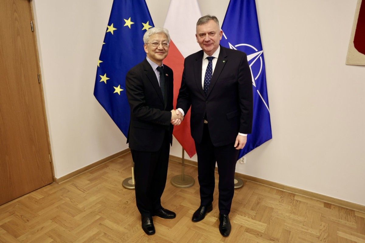 Minister Bejda na spotkaniu z ambasadorem Koreii o K2