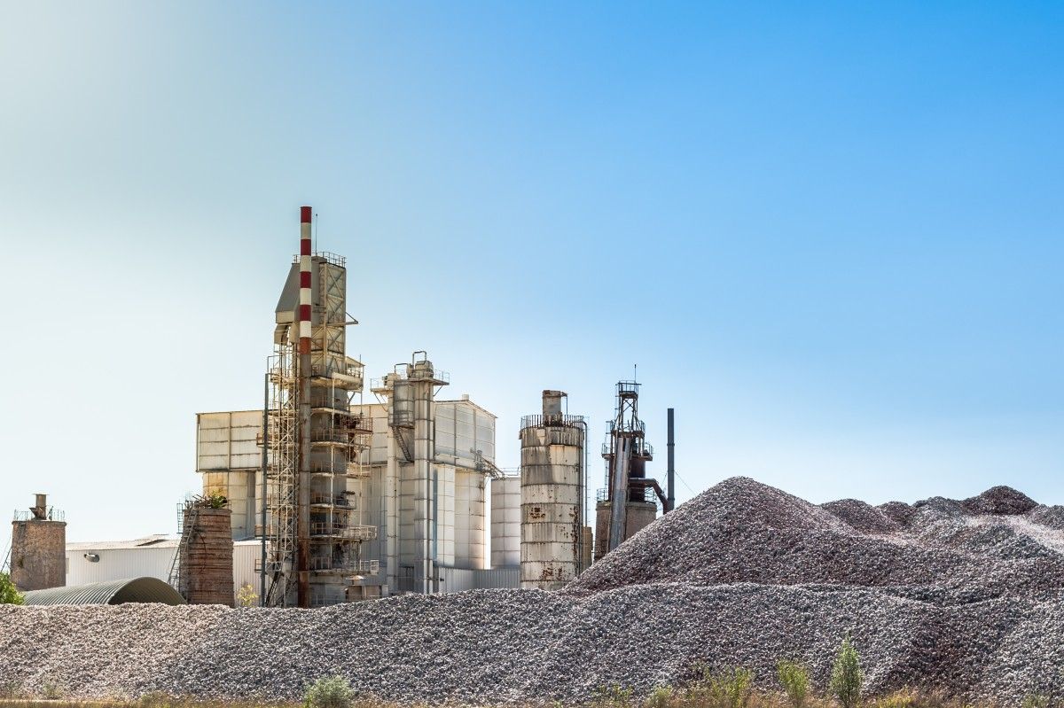 Branża cementowa o granicznym podatku węglowym: konieczne będą audyty za granicą