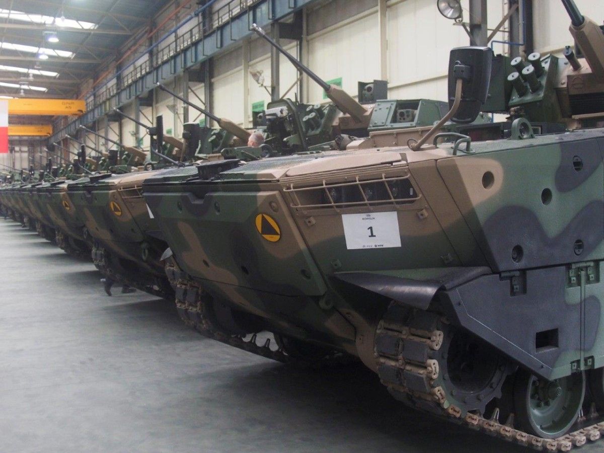 Szef MON: będziemy zabiegać o częściowe umorzenie pożyczki SAFE