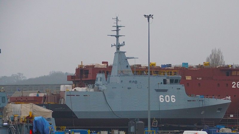 Niszczyciel min Czajka jeszcze przed wodowaniem.