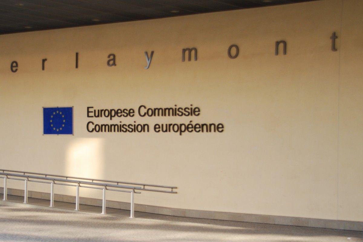 Google przesadziło z AI? Komisja Europejska bada sprawę