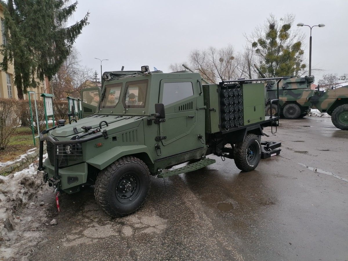 Hiszpański moździerz oferowany Terytorialsom. Zdobył nagrodę