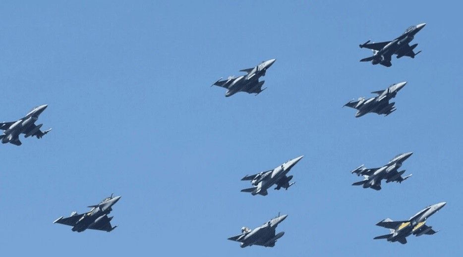 Brytyjski MON: zapewniliśmy wsparcie w operacji przejęcia rosyjskiego tankowca