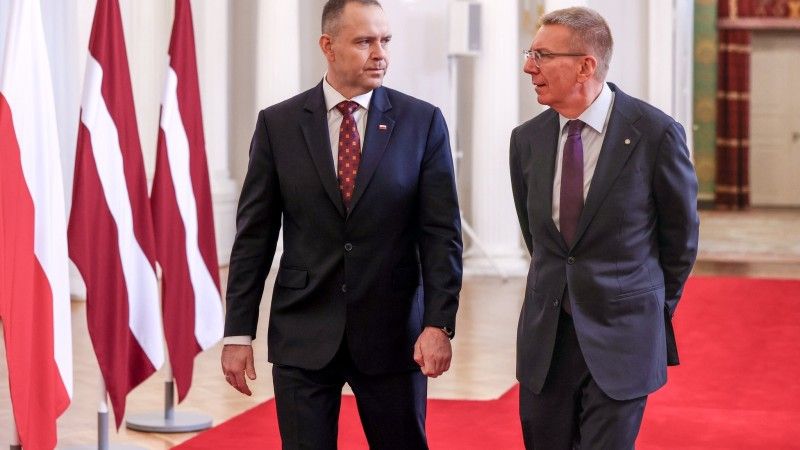 Prezydent Karol Nawrocki i prezydent Łotwy Edgars Rinkēvičs