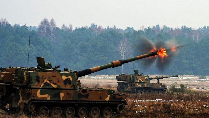 Armatohaubice K9A1 należące do 1. Mazurskiej Brygady Artylerii.