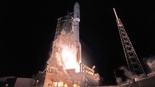 Moment startu rakiety Atlas V z 16 grudnia 2025 r.