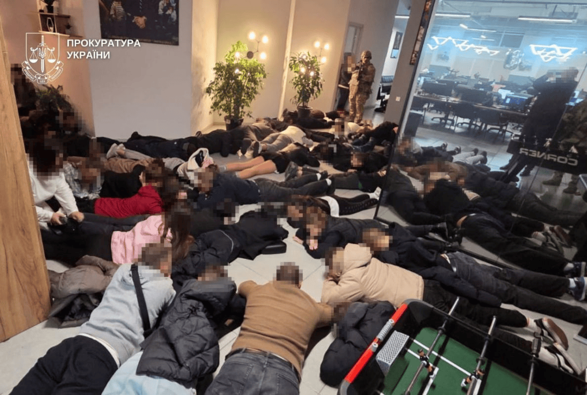 Fałszywe telefony z Ukrainy. Oszuści wyłudzili miliony euro