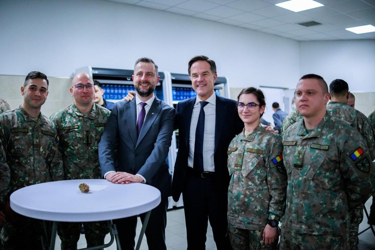 Rutte: Putin musi wiedzieć, iż reakcja na złamanie porozumienia pokojowego byłaby niszczycielska