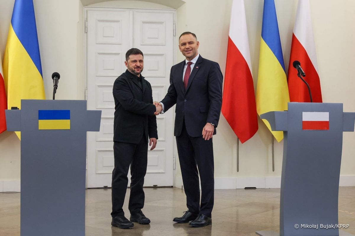 Zełenski w Warszawie: kooperacja strategiczna i Polska jako hub gazowy