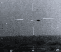 Pentagon rozpoczął publikację dokumentów o UFO