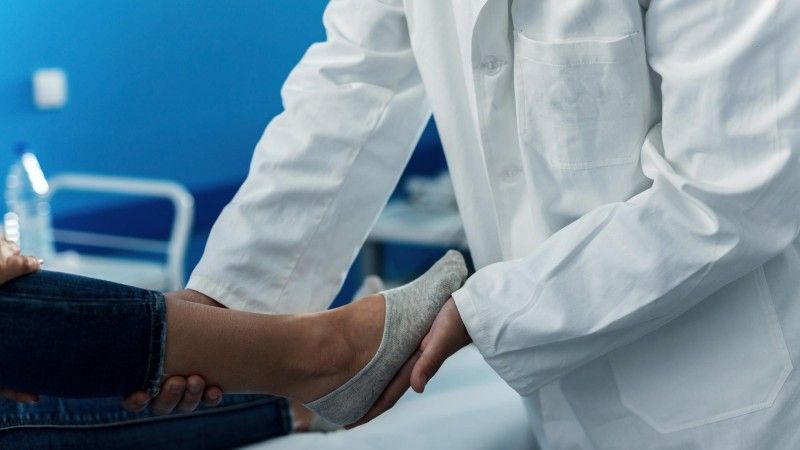 Grupa cyberprzestępców poinformowała o kradzieży danych pacjentów polskiego podologa