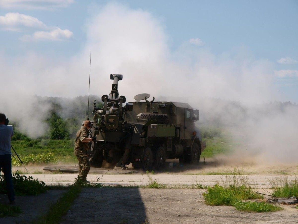 Stalowa Wola: breaking priorities and the "fifth kilometer"