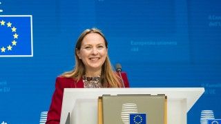 Ministerstwo Funduszy i Polityki Regionalnej poinformowało o zmianach w Funduszach Europejskich na Rozwój Cyfrowy. 2,3 mld zł z budżetu programu przesunięto na cyberbezpieczeństwo.